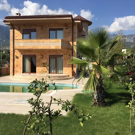 Appart hôtel Premium Park 4*