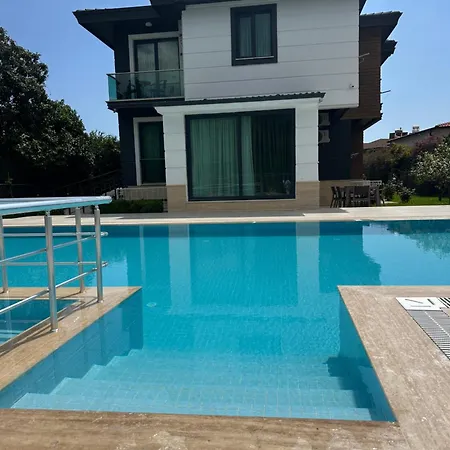 Premium Park 4*