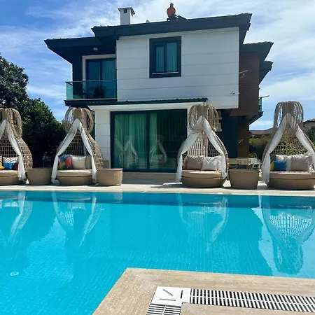 Premium Park Apartmanhotel